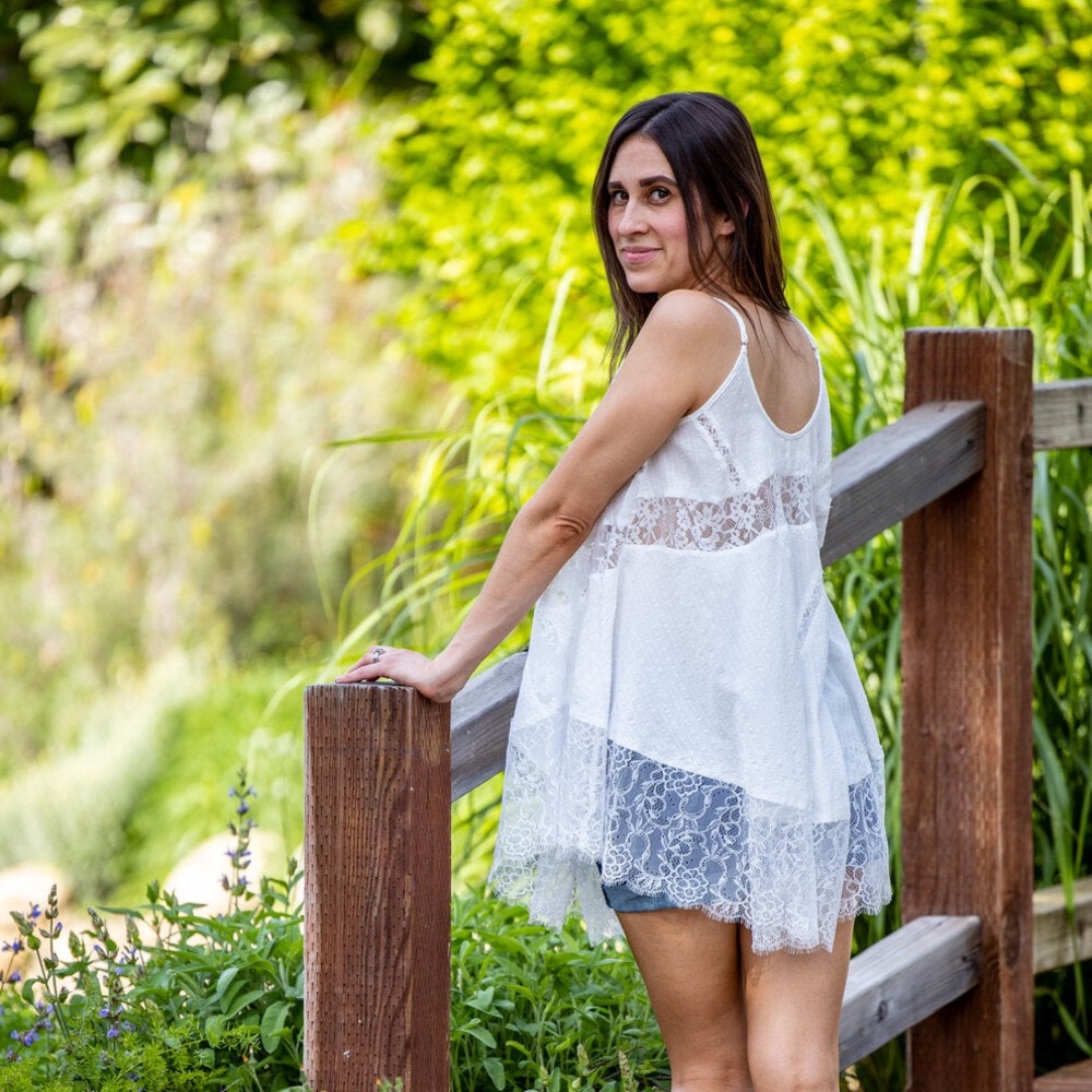 Lace Tunic - Picture 2 of 2